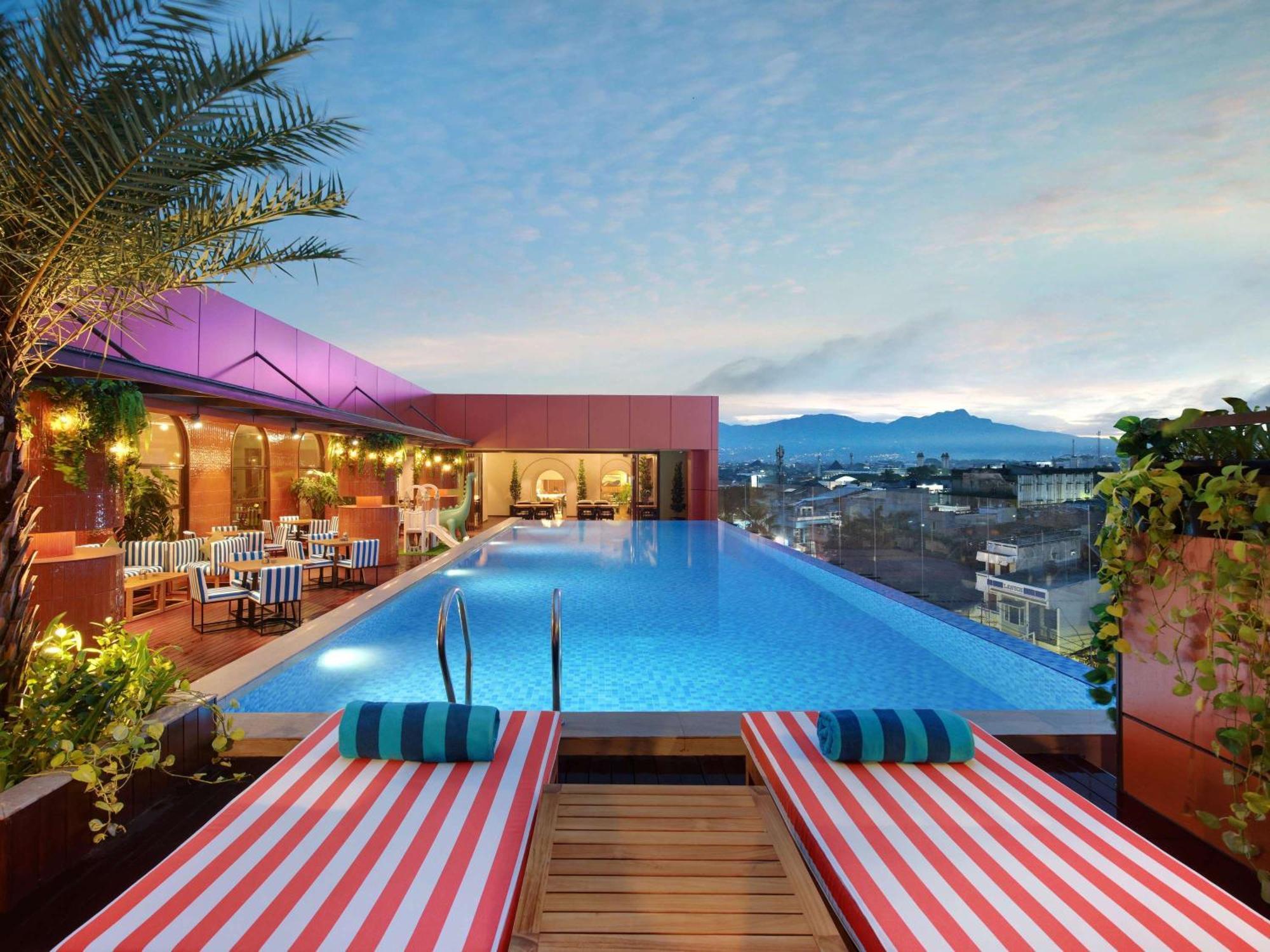 Mercure Garut City Center Exteriör bild